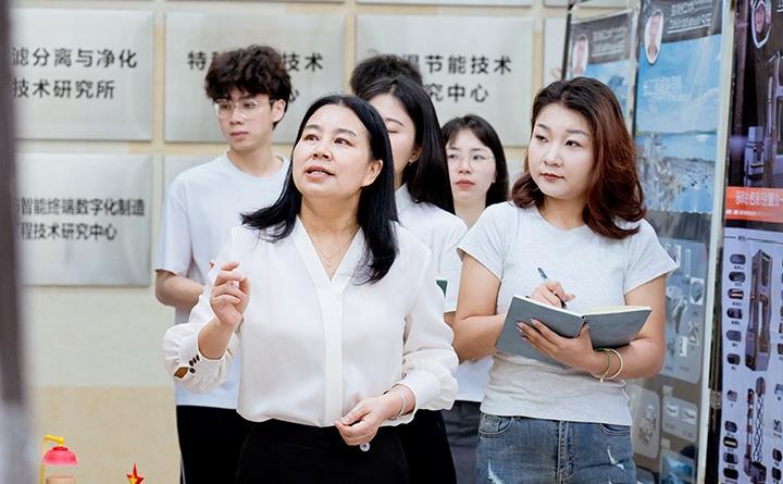 便于对照栏目动态与后续阅读
